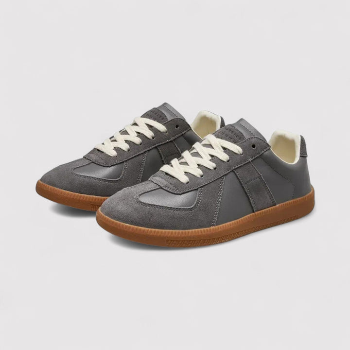 VILLA | プレミアムレトロスニーカー